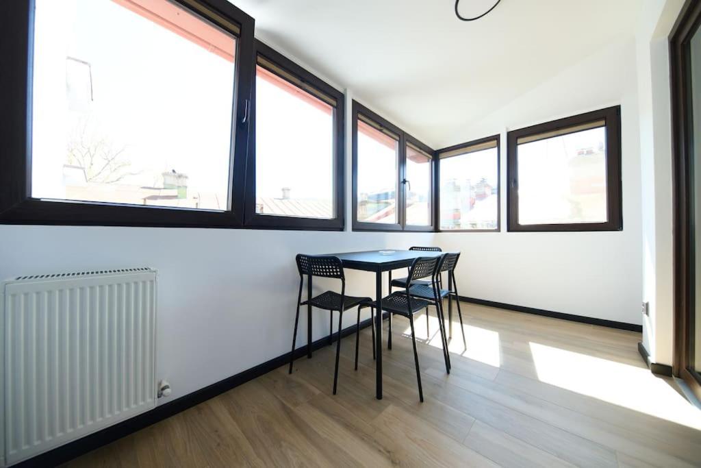 Central Old Town Oasis - Ap 6 Boekarest Buitenkant foto